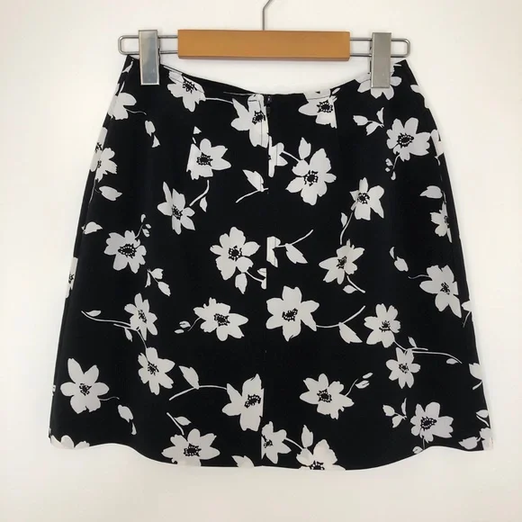 Vintage 90s Floral Mini Skirt - Picture 5 of 7